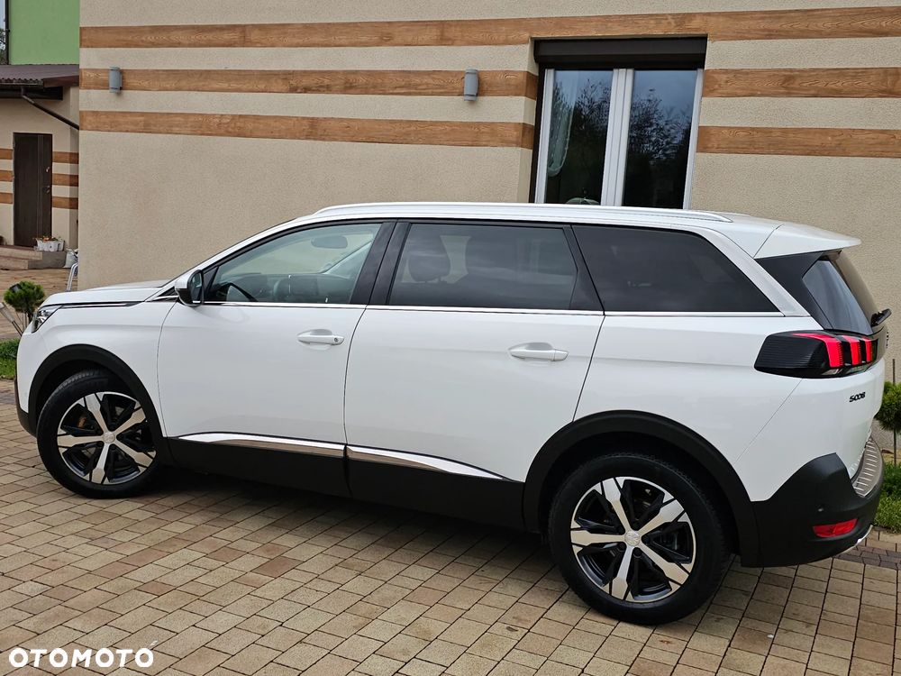 Peugeot 5008 - 6