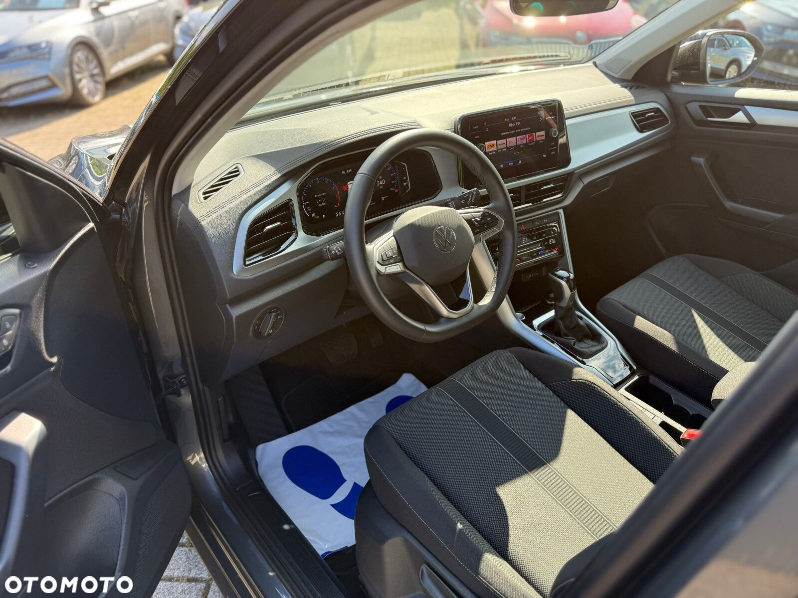 Volkswagen T-Roc 1.5 TSI Life DSG - 18