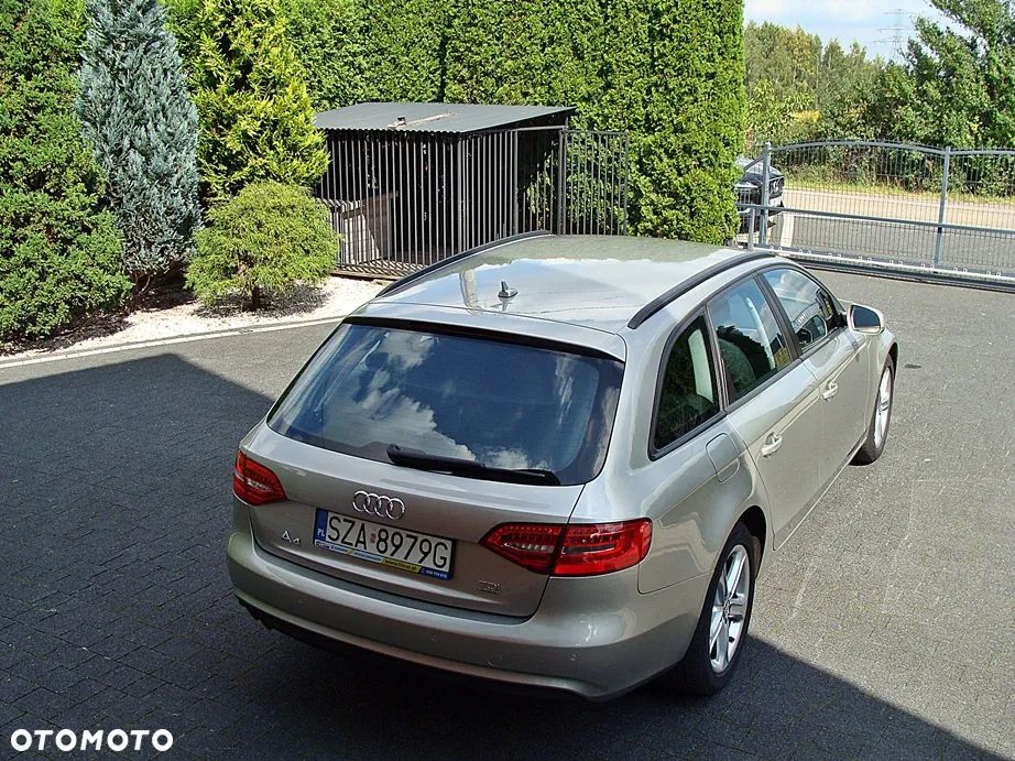 Audi A4 Avant 2.0 TDI DPF quattro S tronic Ambiente - 19