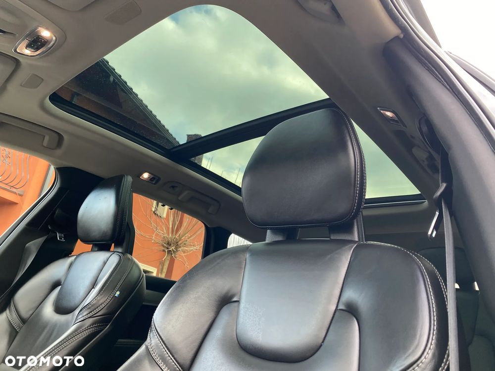 Volvo V90 Cross Country D4 AWD Geartronic Pro - 12