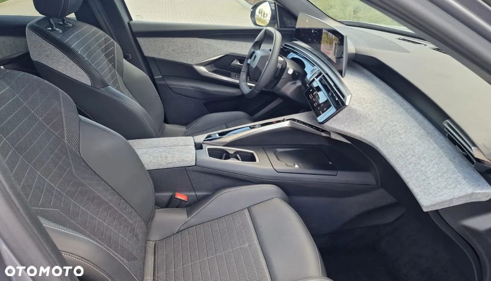 Peugeot 3008 1.2 PureTech mHEV Allure Pack S&S e-DCS6 - 14