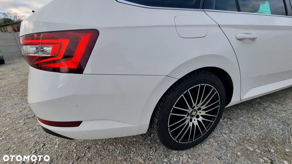 Skoda Superb - 19