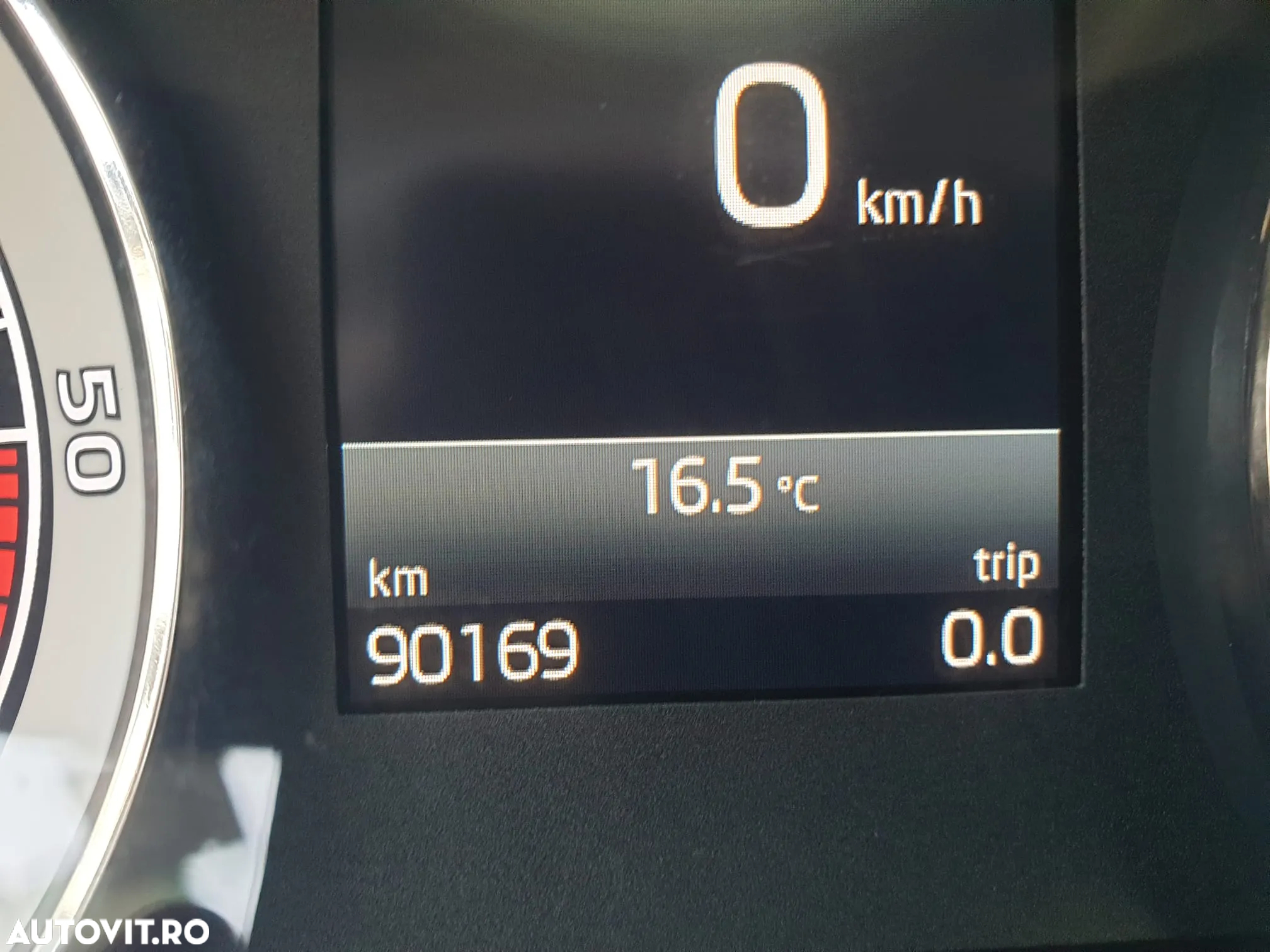 Skoda Superb 2.0 TDI DSG Ambition - 35