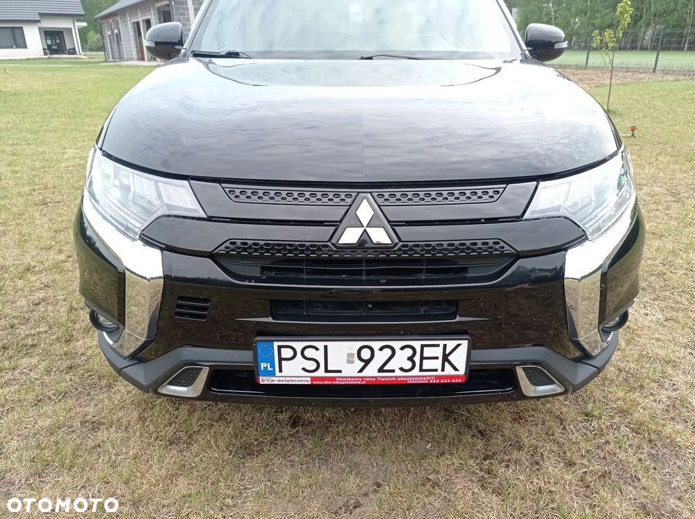 Mitsubishi Outlander - 5