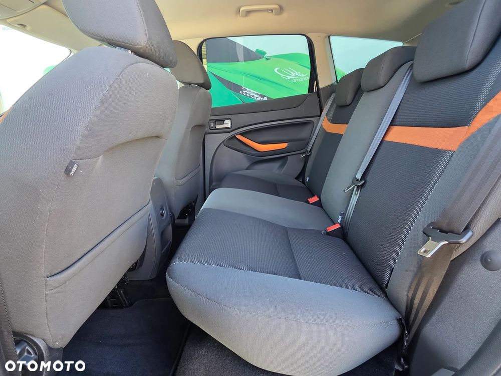 Ford Kuga 2.0 TDCi Trend - 16