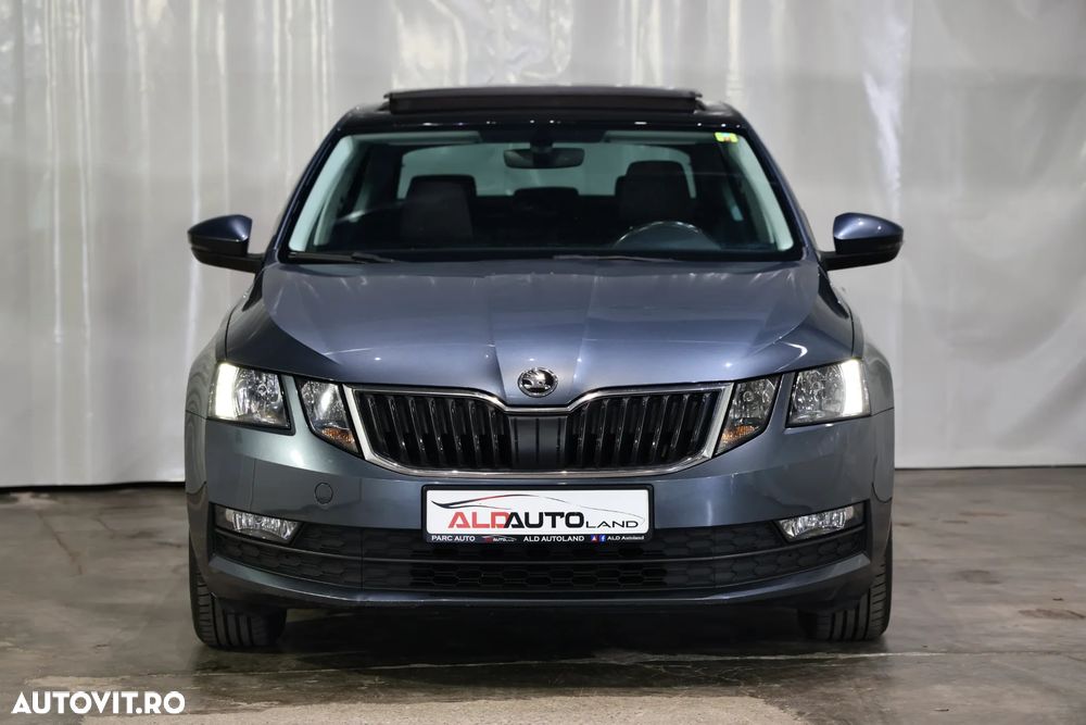 Skoda Octavia 1.6 TDI DSG Ambition - 35