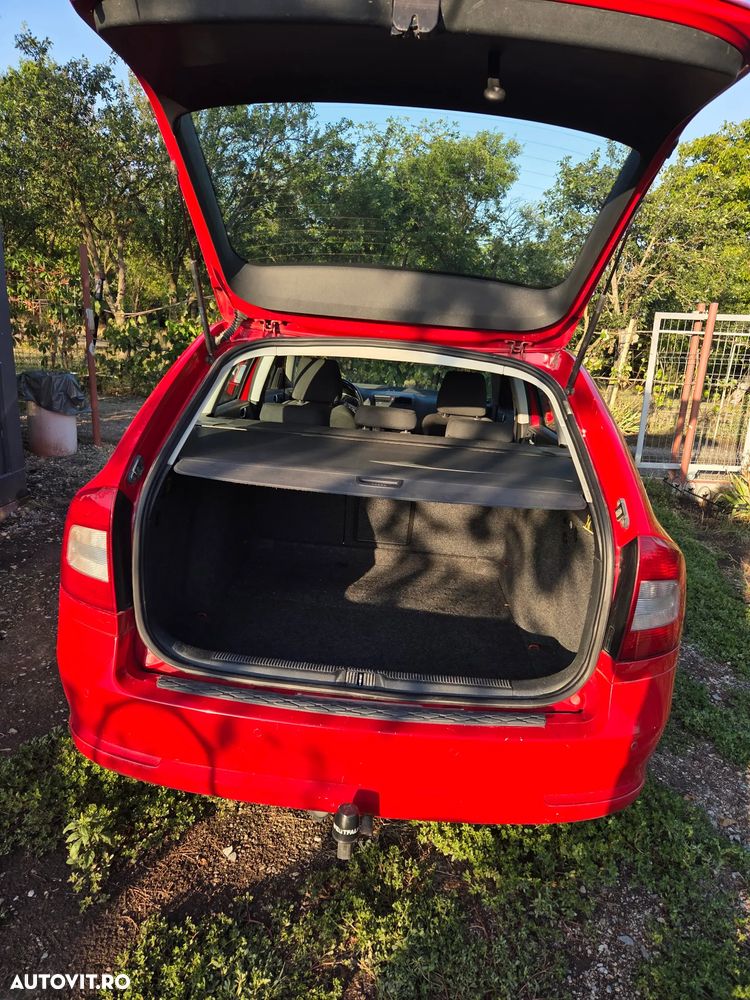 Skoda Octavia 1.6 TDI DPF FAMILY - 5
