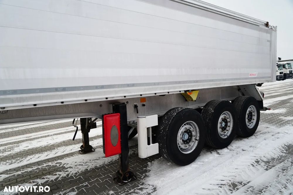 Benalu BASCULĂ BENALU / 27 m³ / ALUMINIU / AXĂ RIDICATĂ / GREUTATE: 5.100 KG / PERDĂ ELECTRICĂ - 10