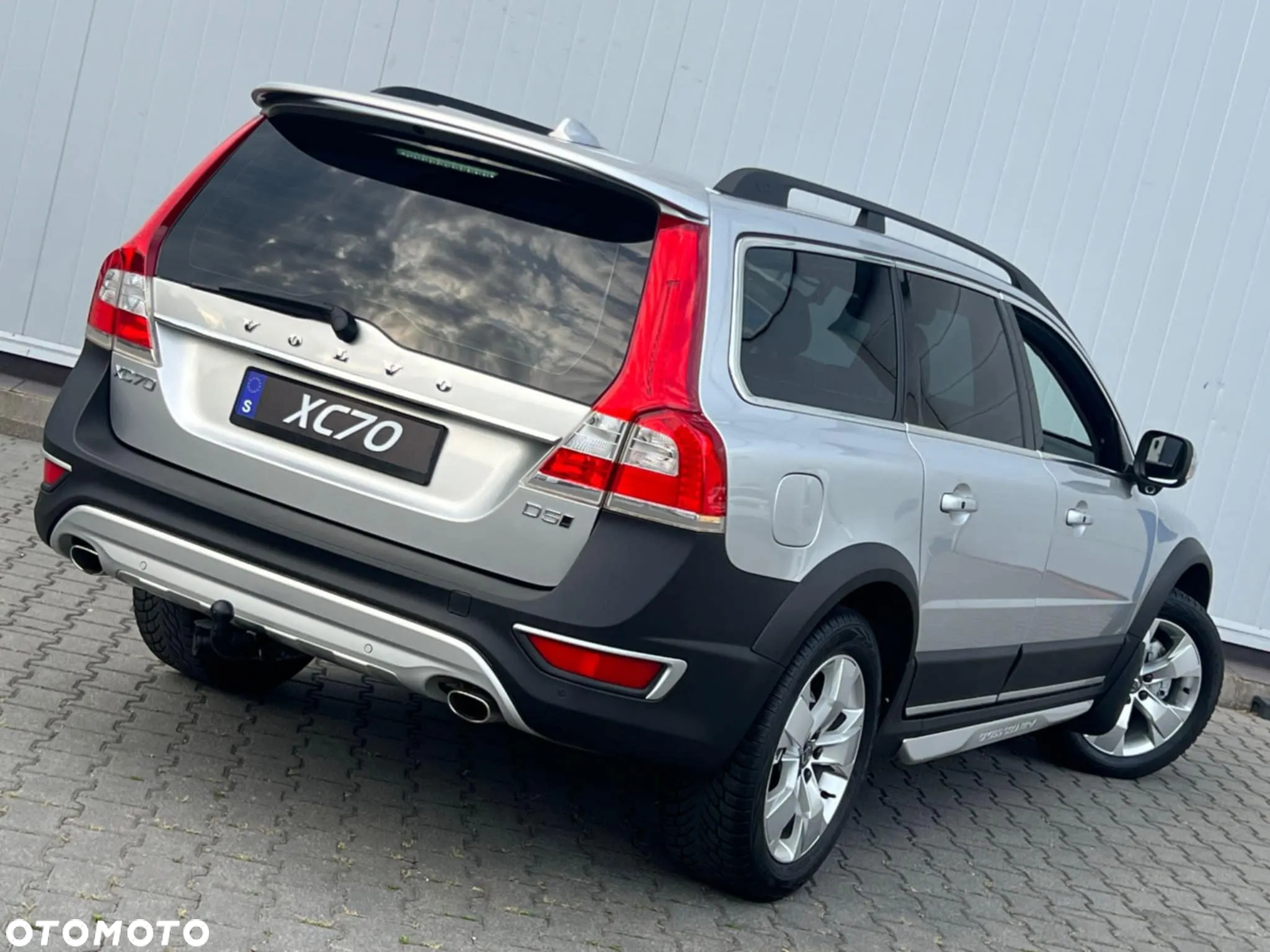 Volvo XC 70 D5 AWD Dynamic Summum - 9