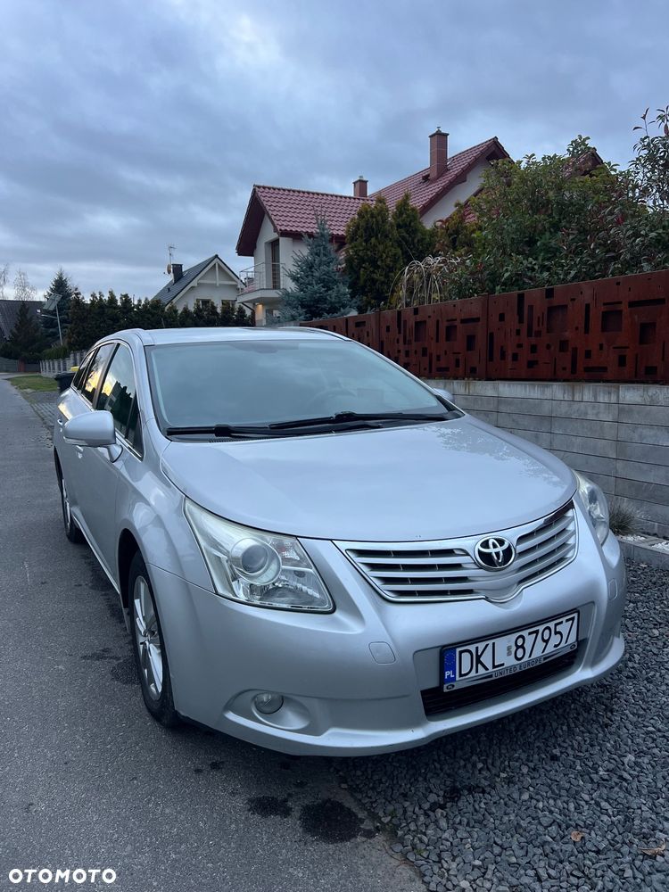 Toyota Avensis 2.0 D-4D - 2