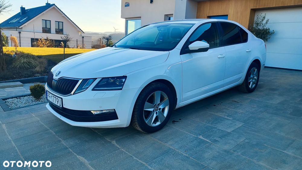 Skoda Octavia 1.6 TDI Ambition - 2