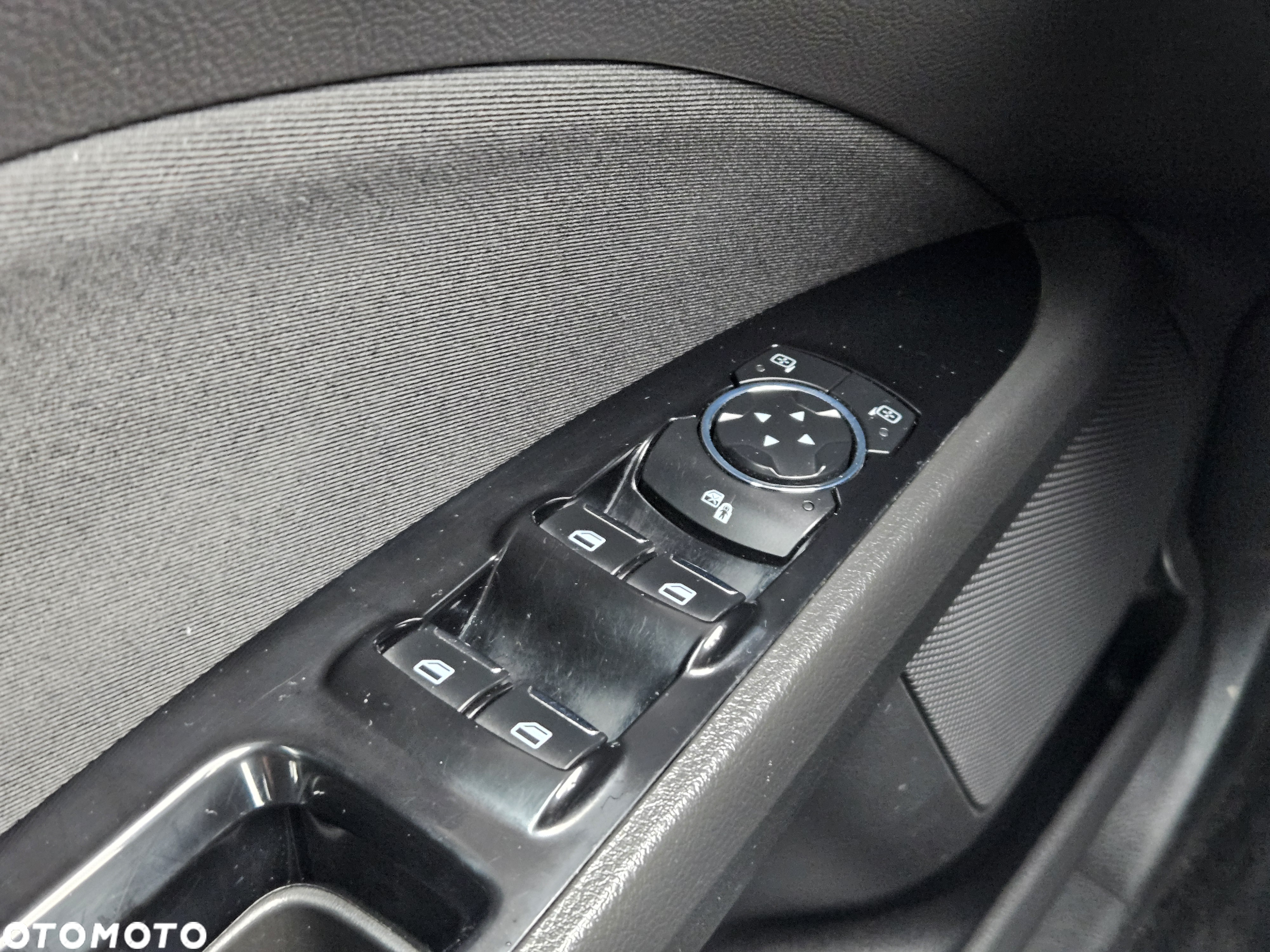 Ford Mondeo 1.5 EcoBoost Titanium - 16