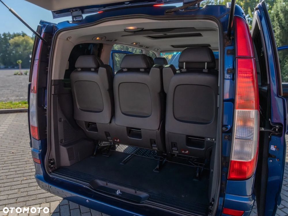 Mercedes-Benz Viano - 12