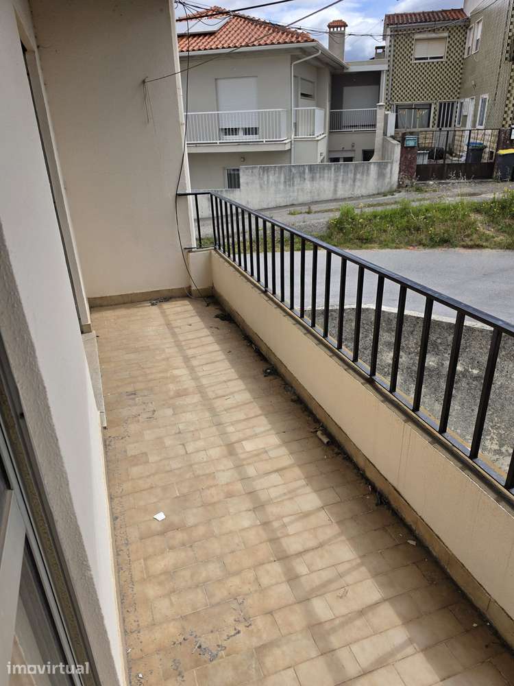 T3 renovar S.Martinho Bispo - Grande imagem: 4/9