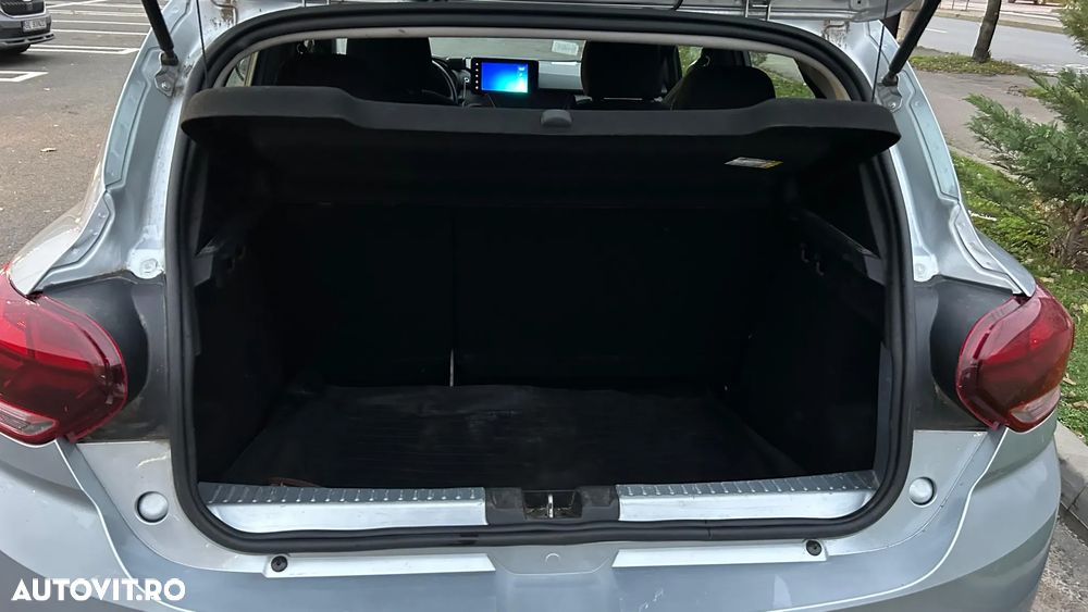 Dacia Sandero TCe 90 CVT Expression - 14