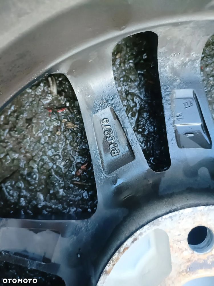 KIA RIO IV 16-20 2019 r. komplet 4 sztuki felgi alufelgi aluminiowe 15'' 15 ET 48  * - 18