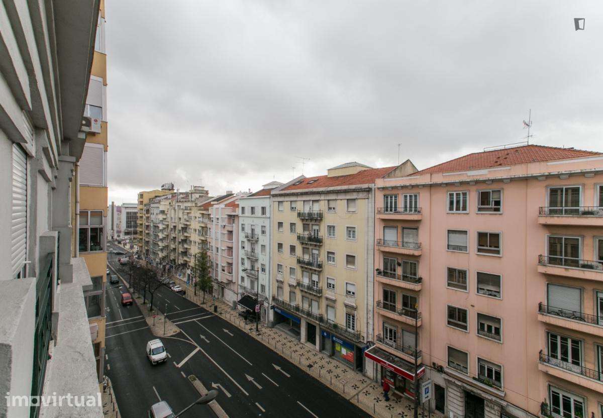 Quarto - localizado em Alameda Lisbon - Grande imagem: 4/25