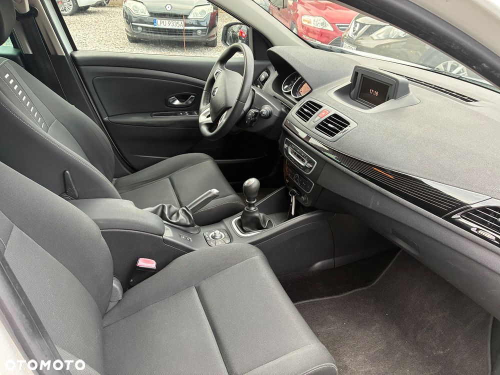 Renault Megane 1.6 16V 110 Dynamique - 11