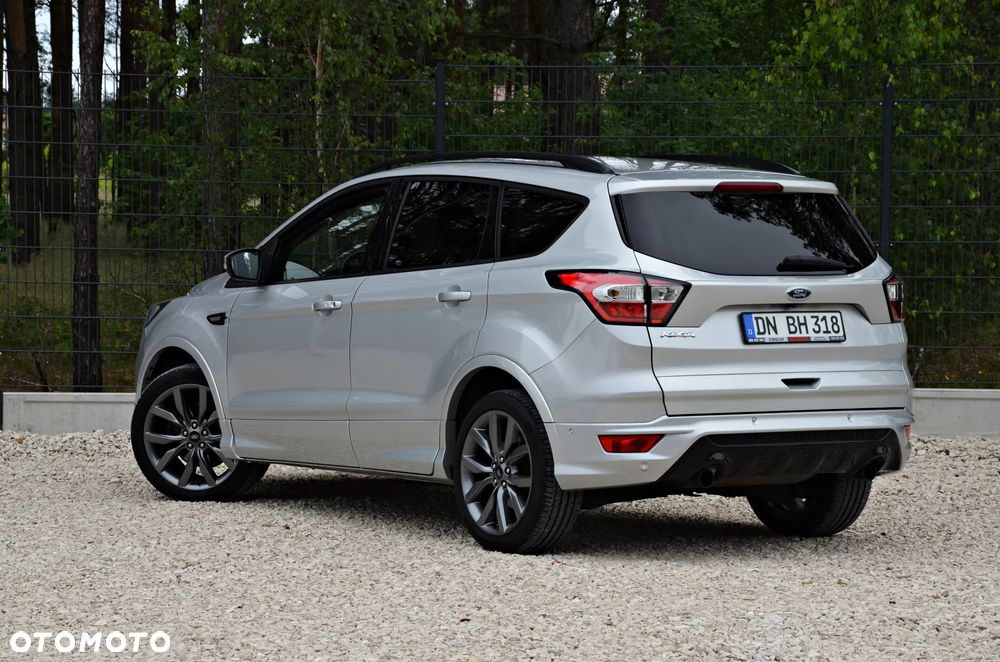 Ford Kuga - 3
