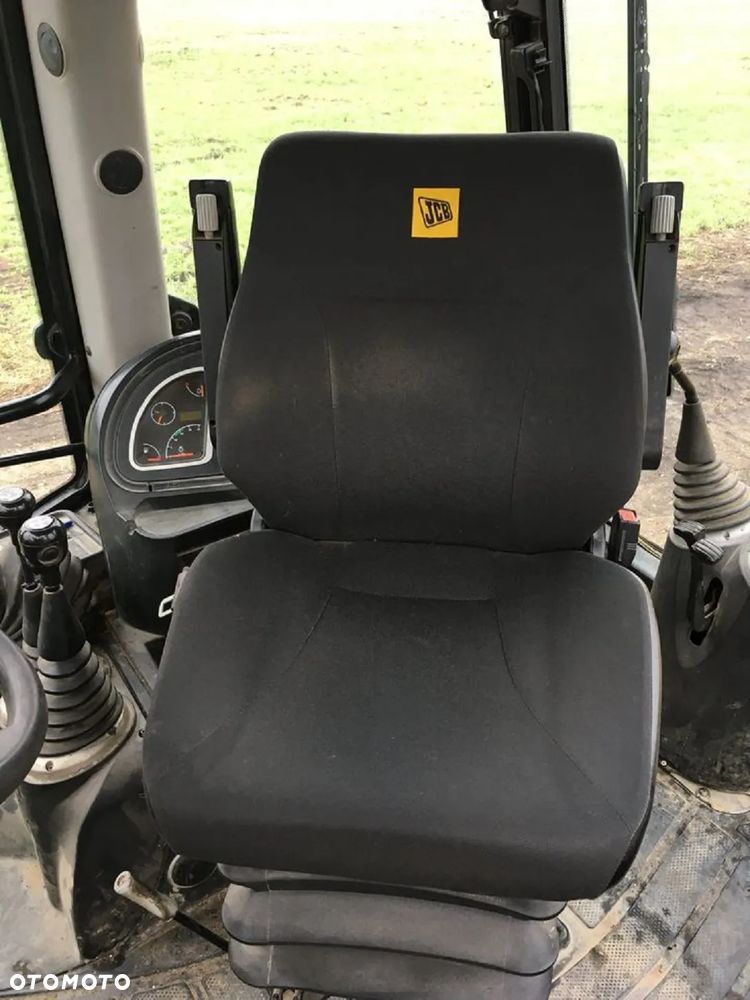 JCB 3CX, Widły do ​​palet,  rok 2011 - 9
