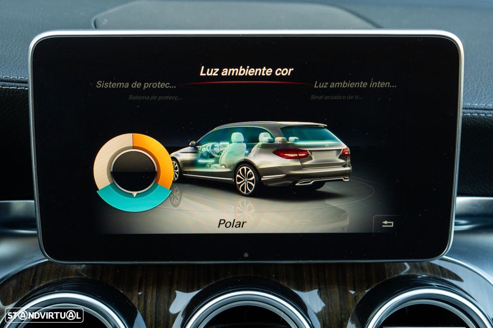 Mercedes-Benz C 300 BlueTEC Hybrid AMG Line - 33