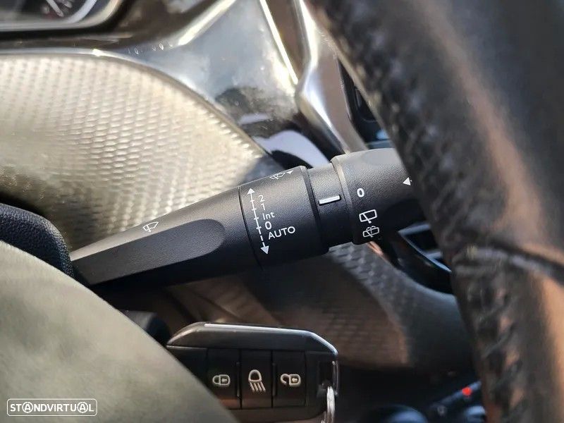 Peugeot 208 1.5 BlueHDi Signature - 20