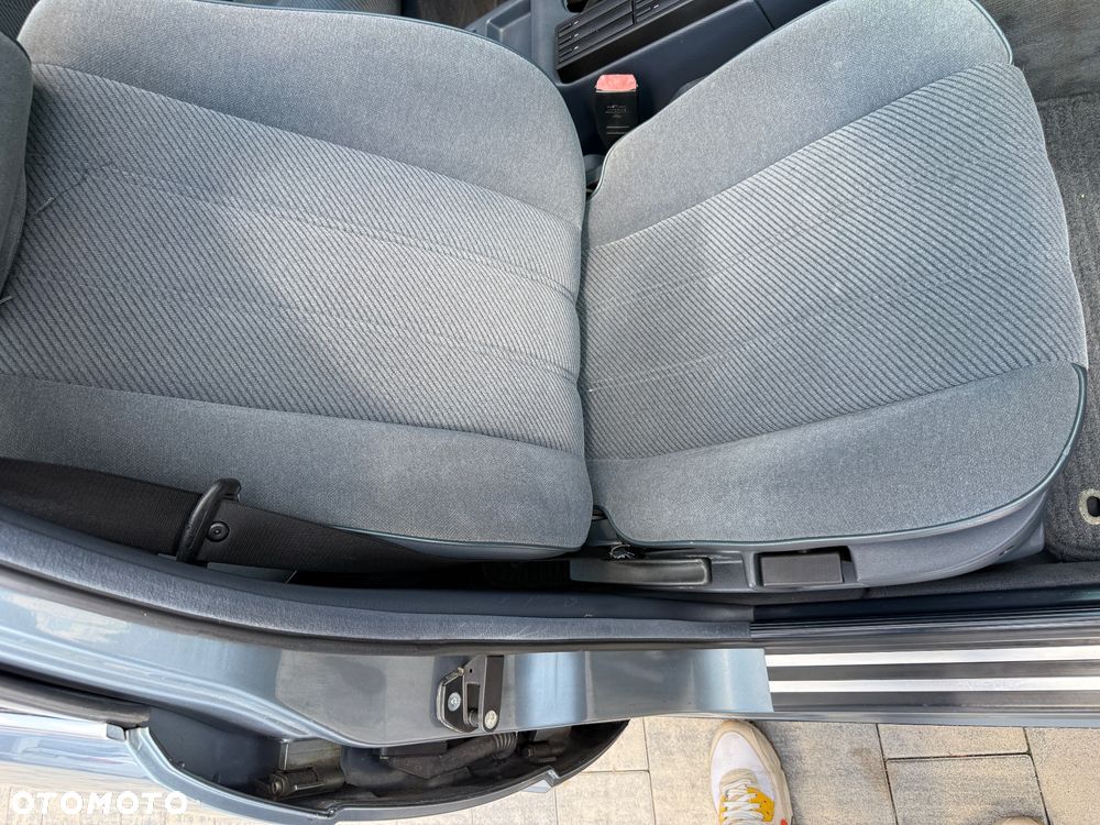 BMW Seria 5 525i - 12