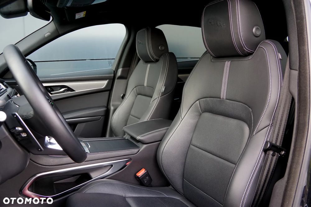 Jaguar F-Pace D200 AWD R-Dynamic S - 19
