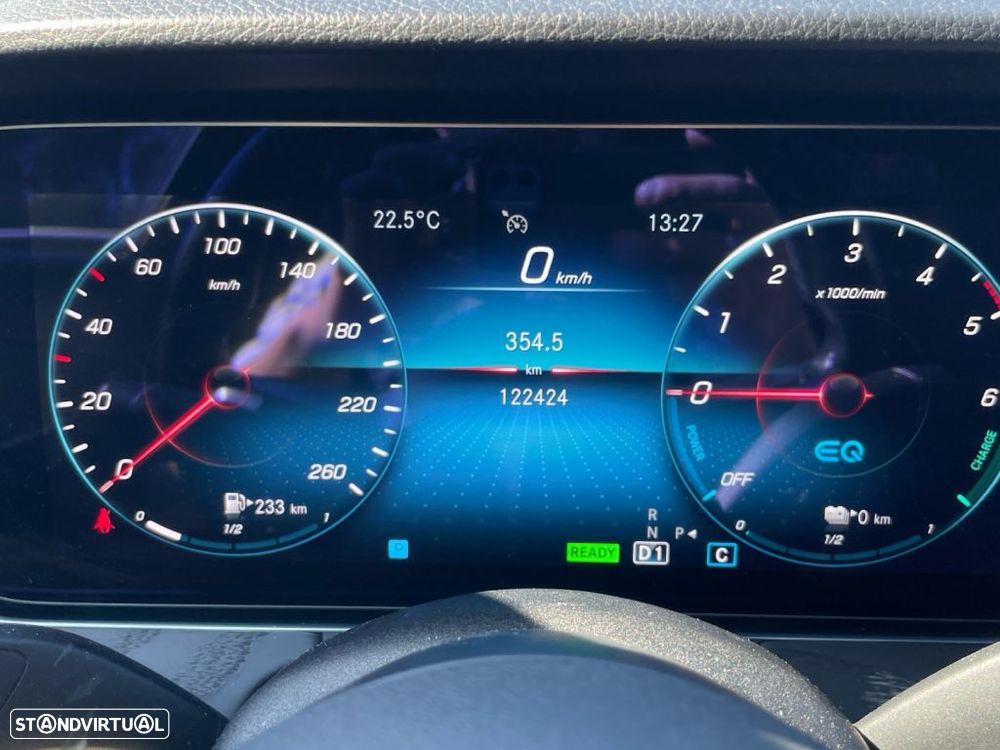 Mercedes-Benz E 300 de AMG Line - 3