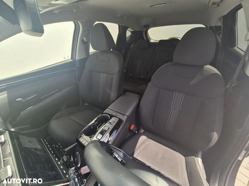 Hyundai Tucson 1.6 T-GDi 48V-Hybrid 4WD DCT Trend - 10