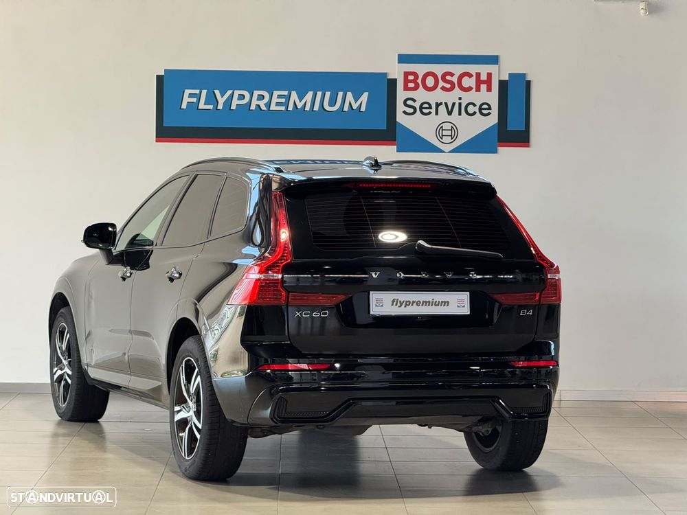 Volvo XC 60 2.0 B4 R-Design - 5
