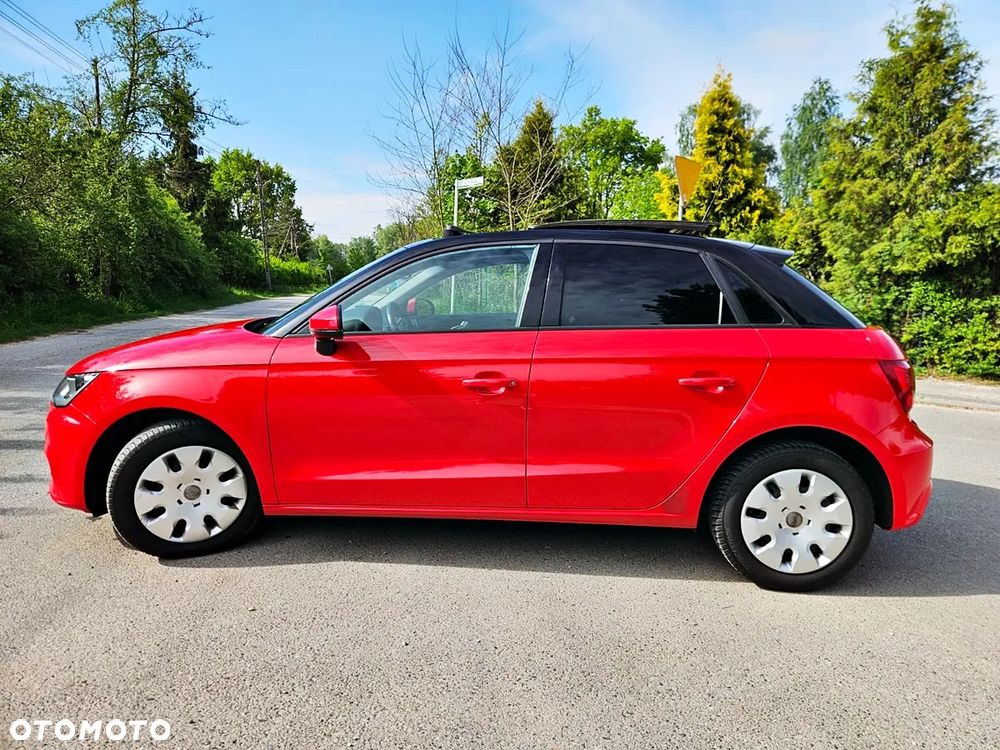 Audi A1 Sportback 1.6 TDI S tronic design - 7