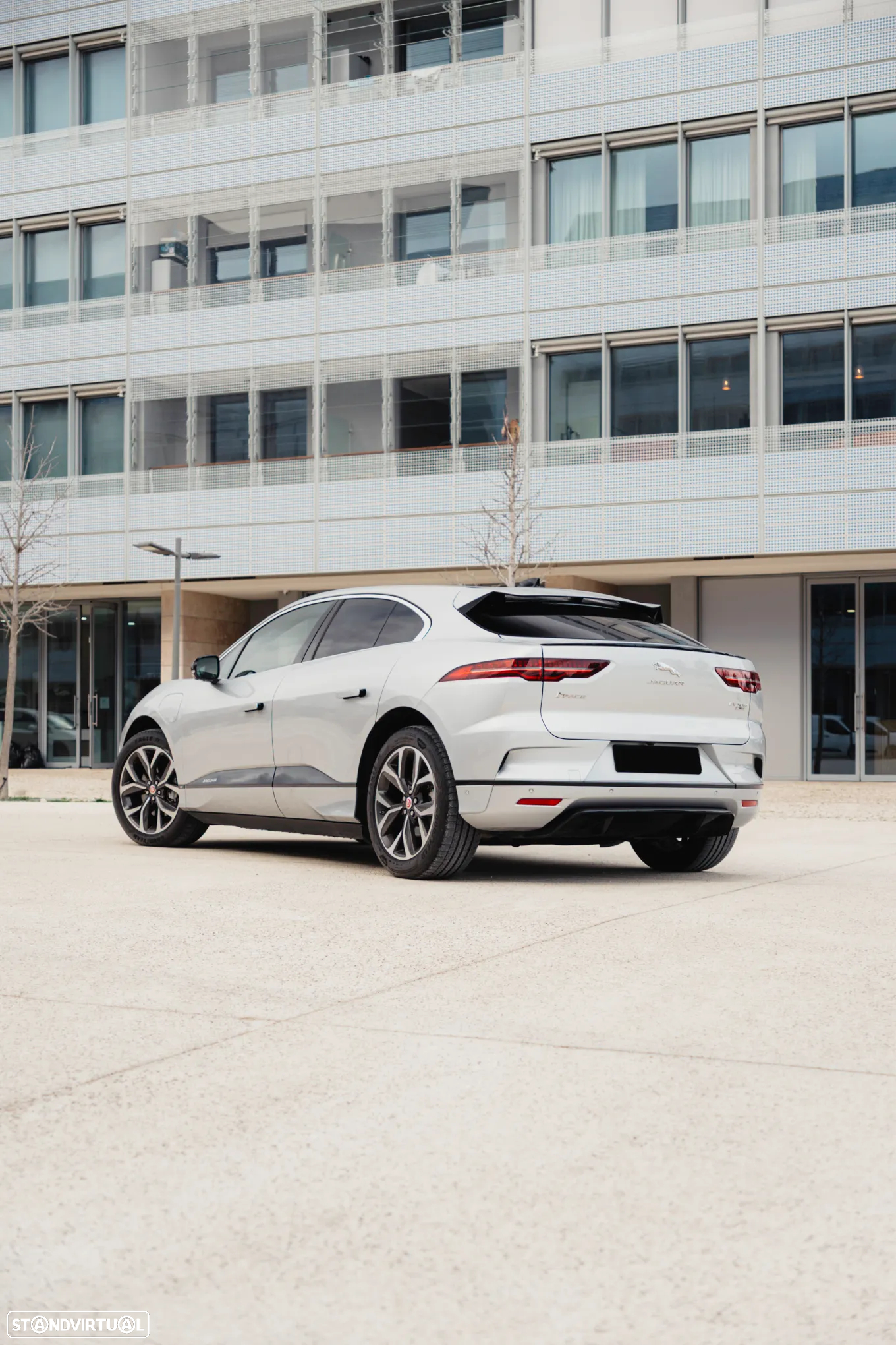Jaguar I-Pace EV400 AWD R-DYNAMIC SE - 25
