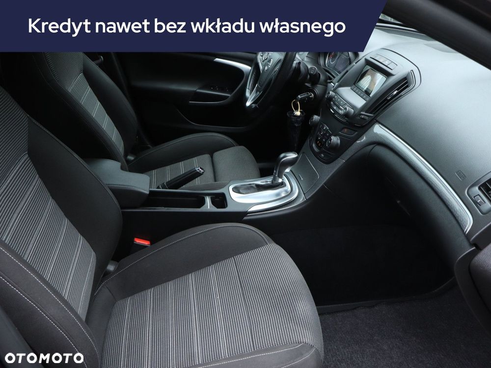 Opel Insignia - 11