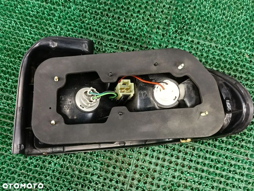 HYUNDAI SONATA 93-98r Lampa Tył Lewy - 4