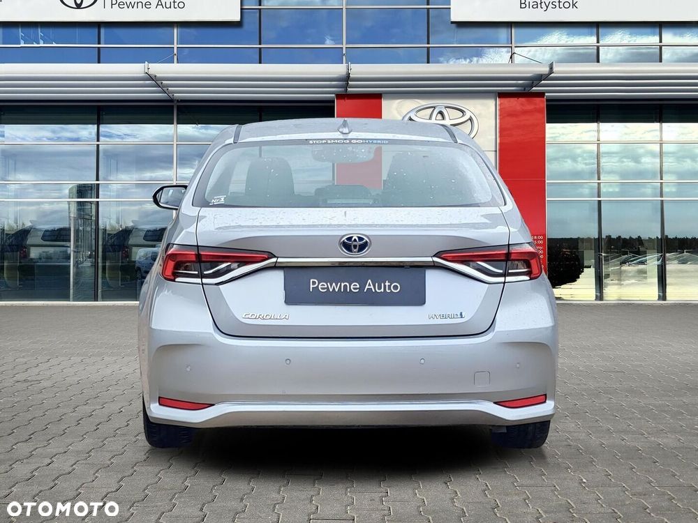 Toyota Corolla 1.8 Hybrid Comfort - 4