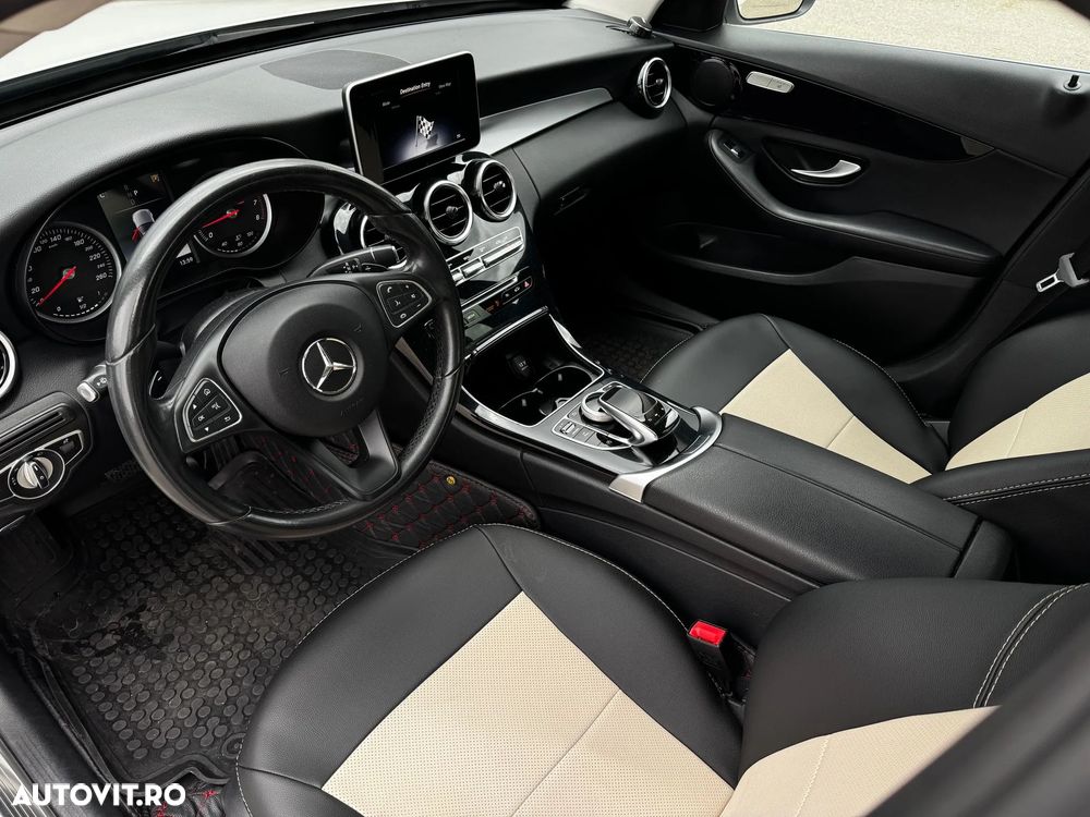 Mercedes-Benz C - 11