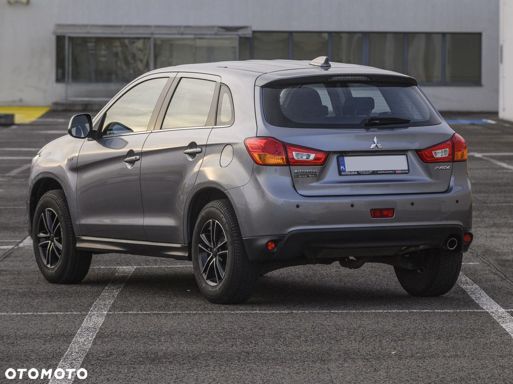 Mitsubishi ASX - 4