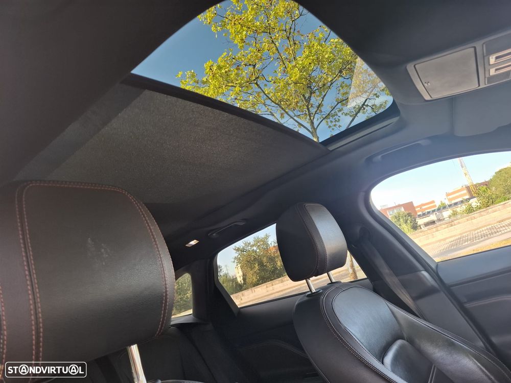 Jaguar F-Pace 2.0 i4D Prestige - 13