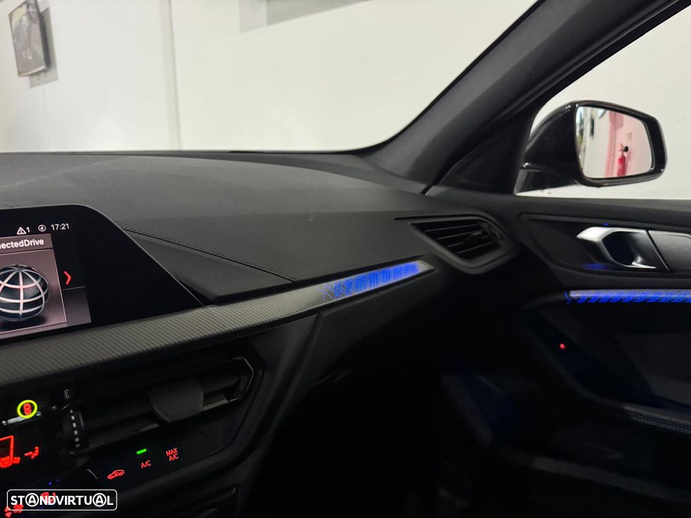 BMW 116 d Pack M - 15