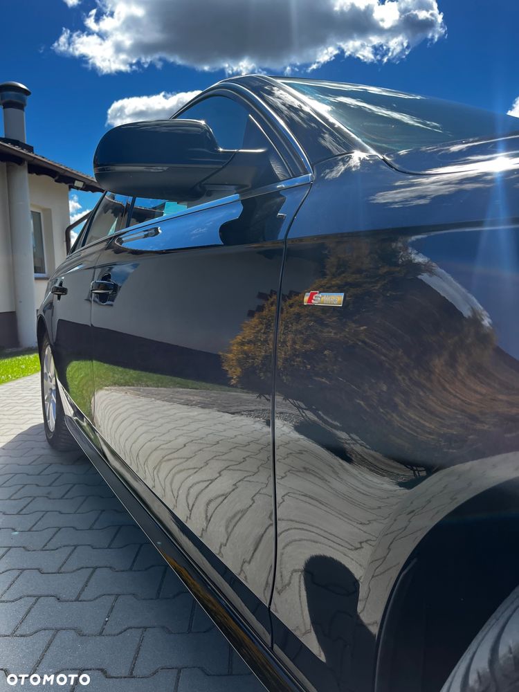 Audi A4 Limousine - 18