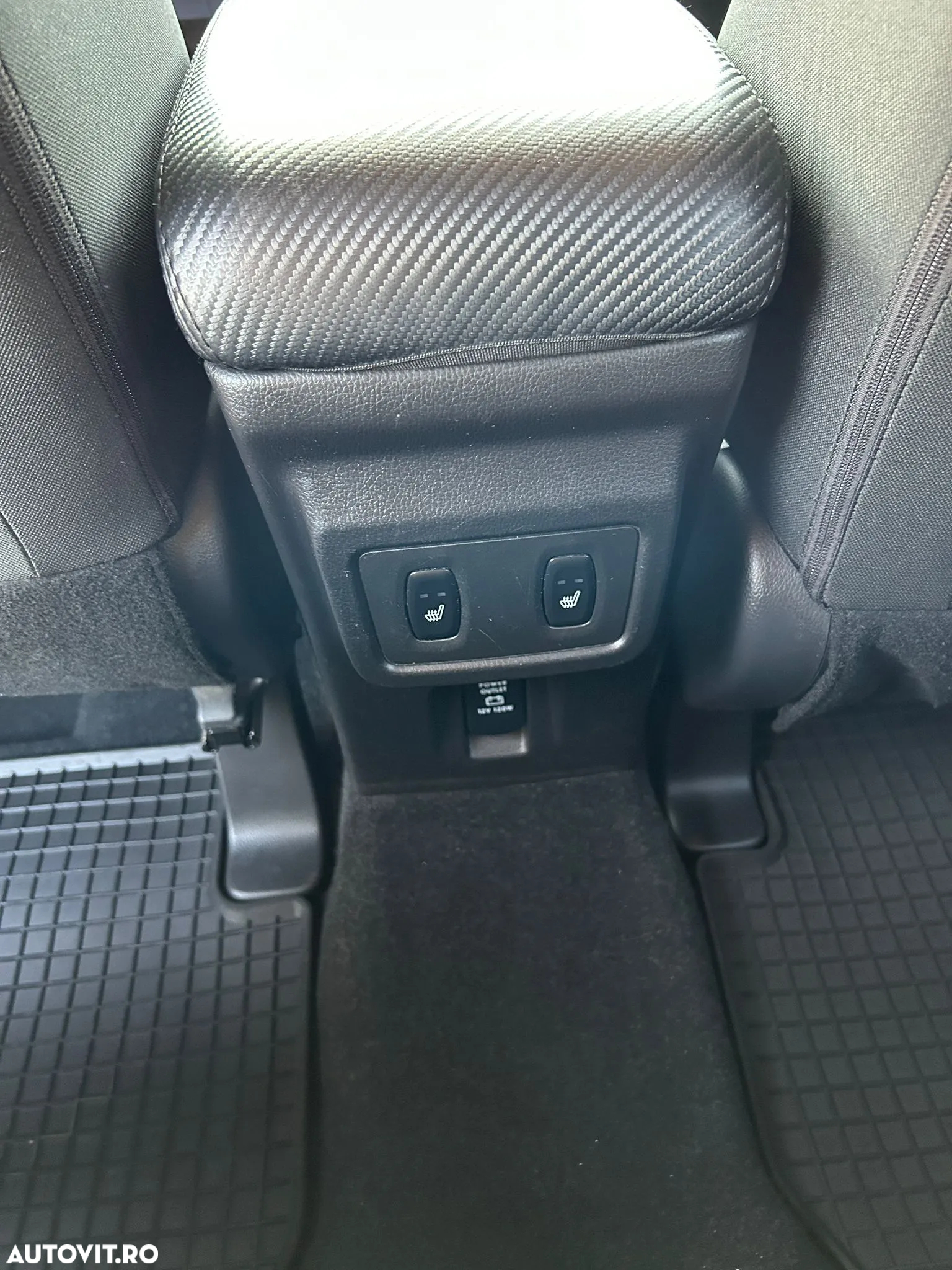 Mitsubishi Eclipse-Cross 1.5-litre 16-valve DOHC MIVEC 4X4 Intense+ Aut. - 15