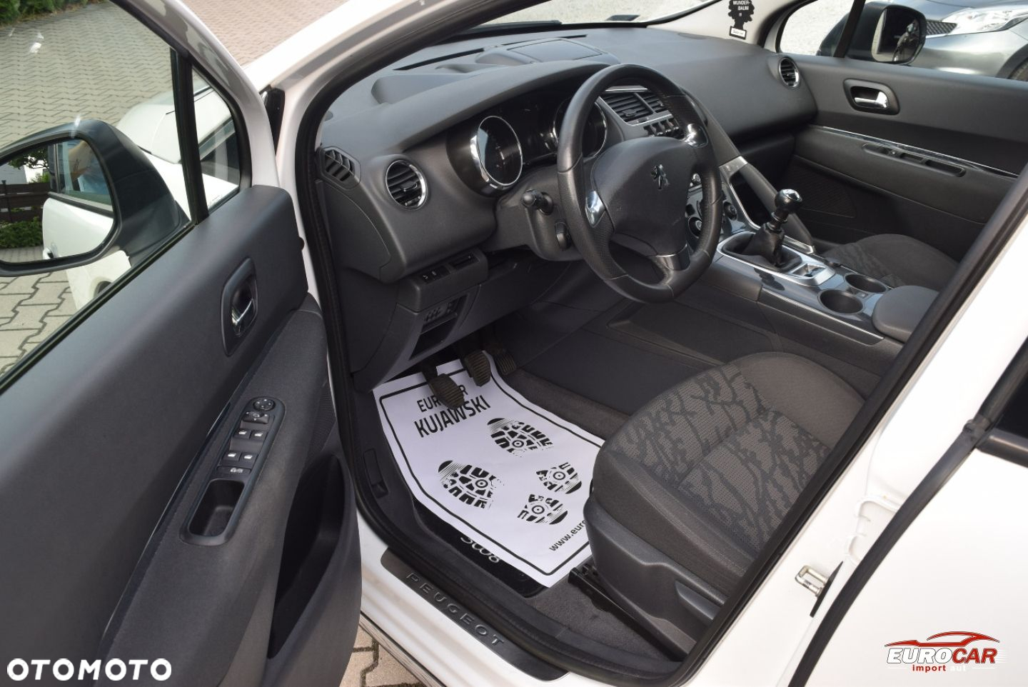 Peugeot 3008 2.0 HDi Premium+ - 11