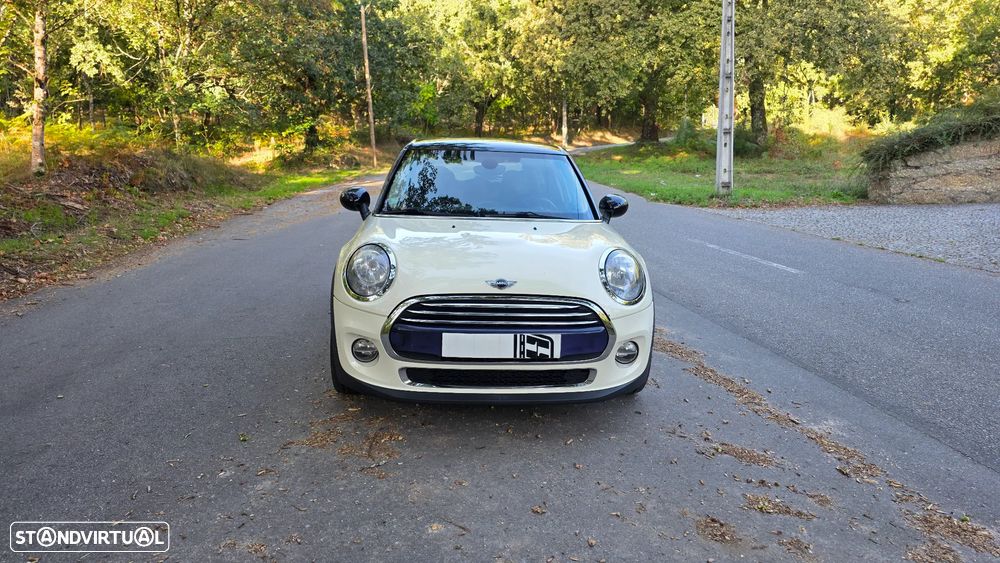 MINI 5 Portas Cooper D 60 Years Chili - 8