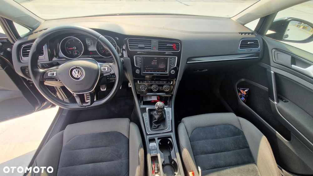 Volkswagen Golf 2.0 TDI (BlueMotion Technology) Highline - 8
