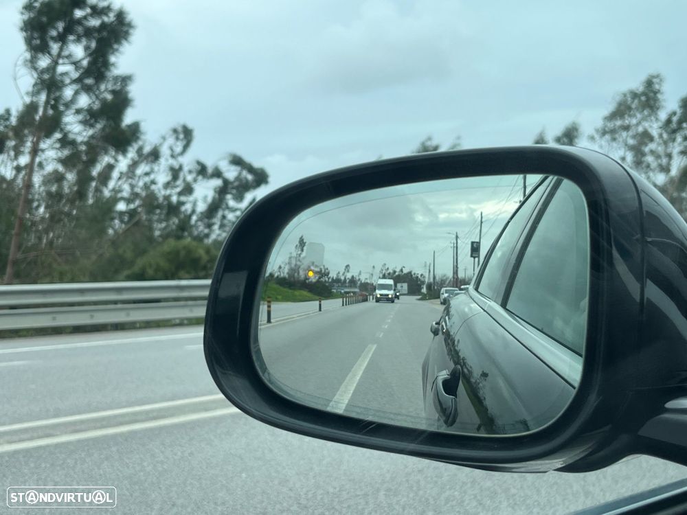 Jaguar XF 2.2 D Luxury - 11