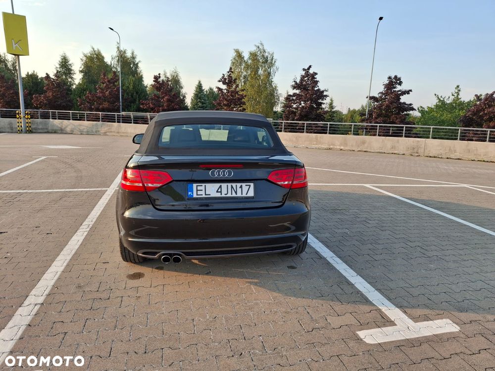 Audi A3 Cabrio 2.0 TDI DPF S Line Sportpaket - 4