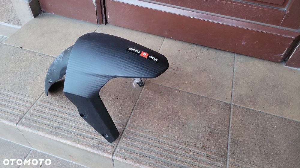 EU Błotnik Przód Przedni Aprillia RS 125 GP 21- - 1