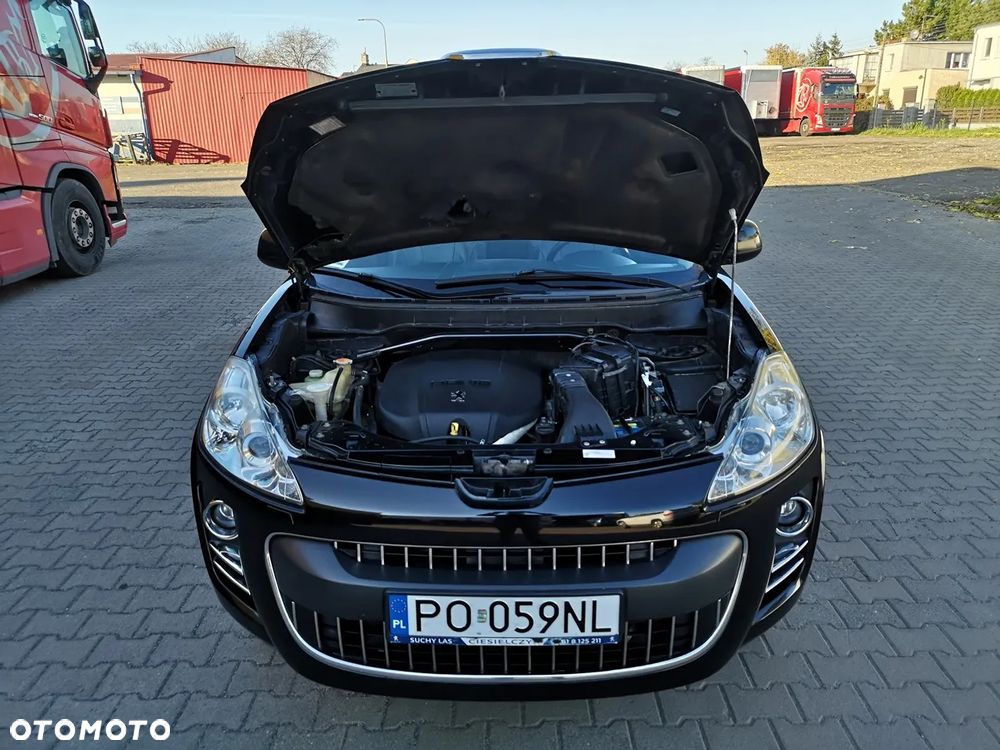 Peugeot 4007 2.2HDi Premium - 24