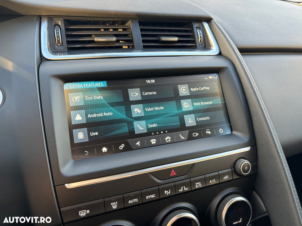 Jaguar E-Pace D150 - 14